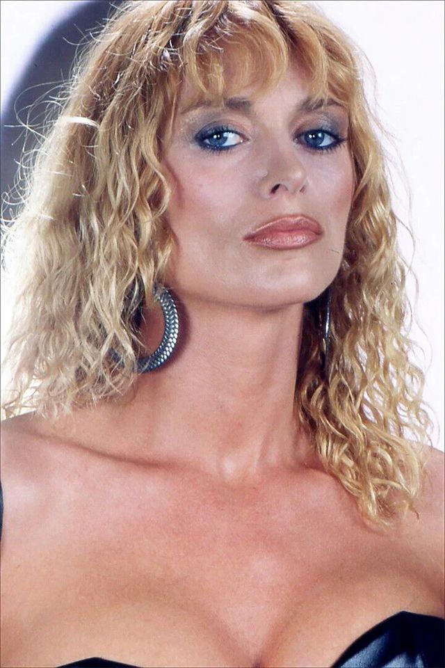 Her charismatic attitude also made her a trailblazer for actresses who took charge of their own careers.