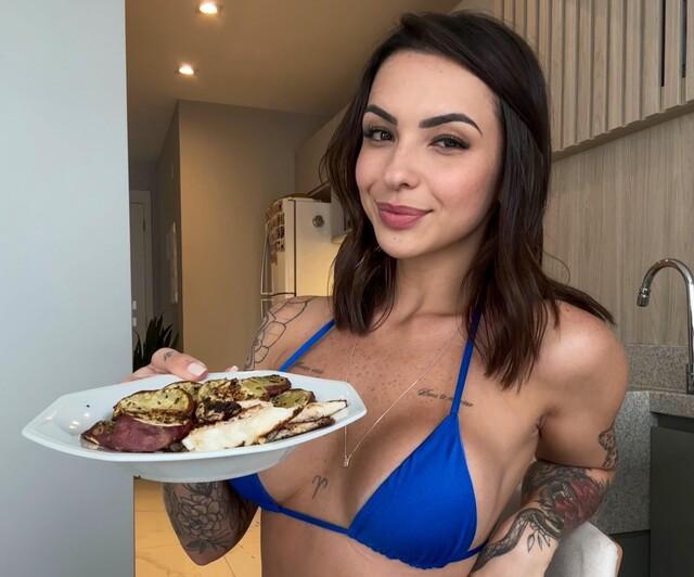 Her workout regimen is complemented by a carefully structured diet that prioritizes health over trends.