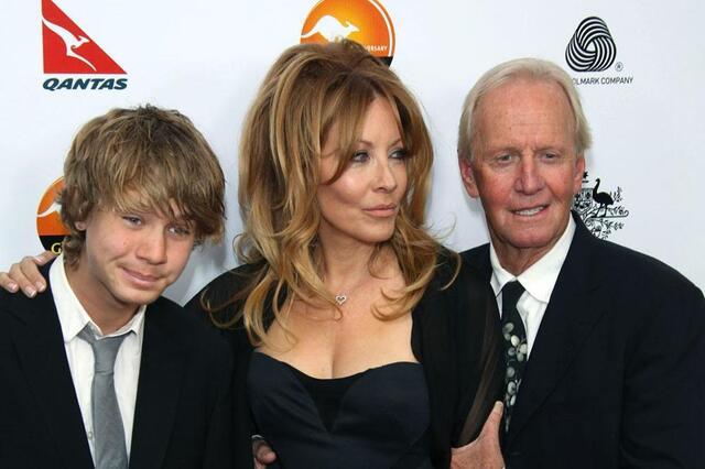 Linda Kozlowski with her ex-husband Paul Hogan and their son, Chance, at a public event. Despite their Hollywood status, the family remained a private, loving unit