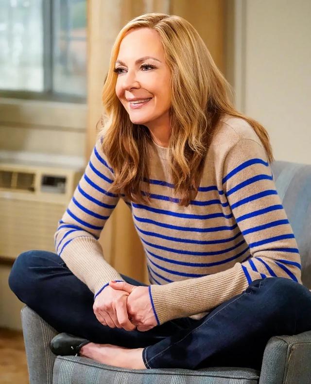 Off-screen, Allison Janney is known for her humor, humility, and generosity. 