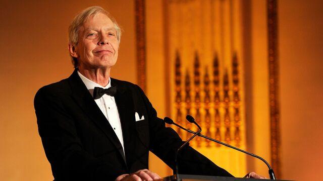 Throughout his distinguished career, Bob Edwards received numerous accolades that recognized his contributions to journalism