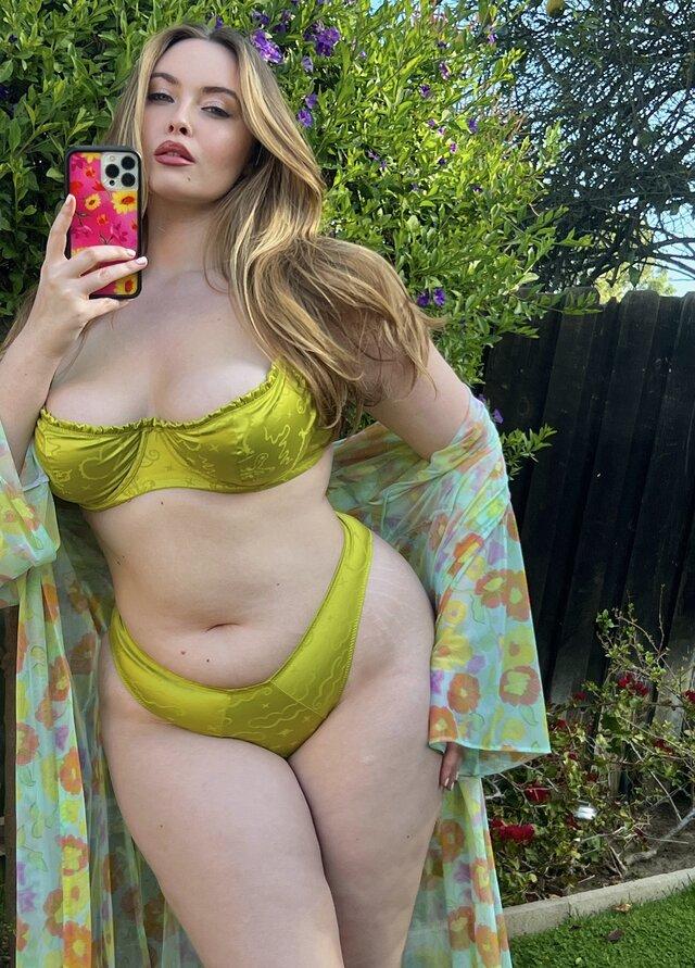 Erin’s career began humbly when she caught the attention of an agency through Instagram at the age of 21