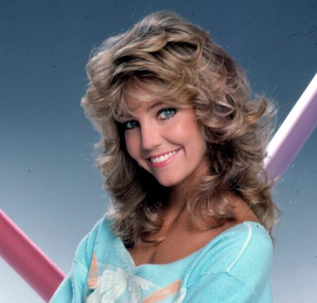 Heather Locklear’s role as Sammy Jo Carrington initially appeared limited, almost secondary to the show’s dominant figures.