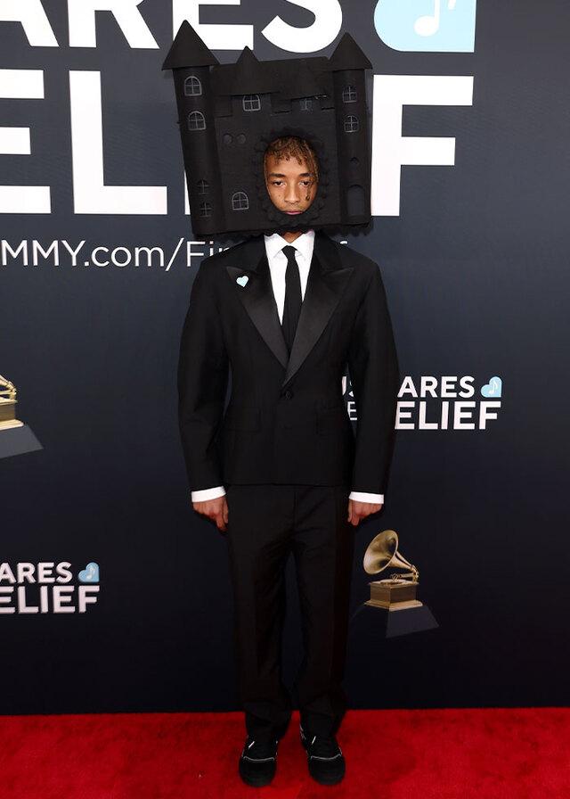 Jaden Smith’s Castle Headpiece at the Grammy Awards