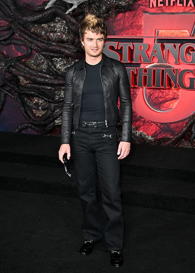 Joe Keery’s Tight Leather Jacket Look at the Stranger Things Season Premiere