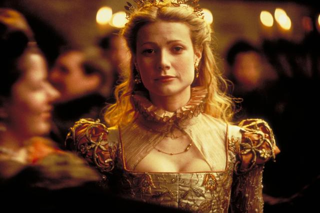 To transform into Viola, Paltrow underwent a rigorous immersion into the Elizabethan era