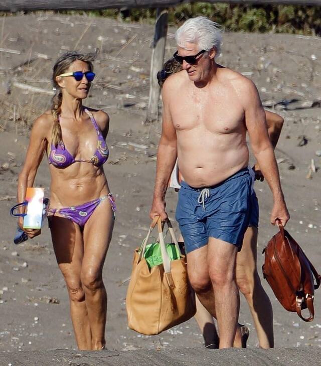 Along the coast, Gere and Silva appeared to blend seamlessly into this ancient rhythm