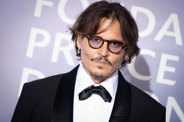 Johnny Depp maintains a strong public following, often receiving enthusiastic support at international events throughout the duration of his legal disputes.