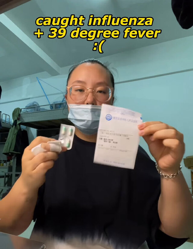 Documenting a 39-degree fever after contracting influenza during the fourth week.