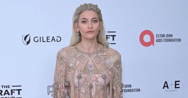 Her presence at the Elton John AIDS Foundation party—an event dedicated to philanthropy and HIV/AIDS awareness—mirrors the charitable spirit Michael Jackson was known for