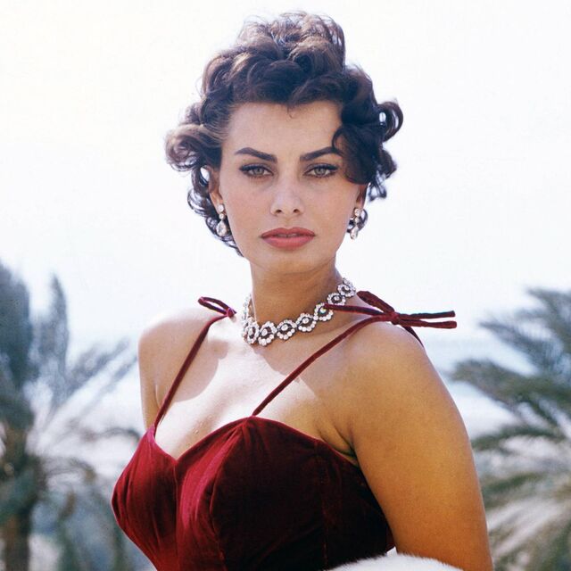 Many expected Loren to quietly retire as she entered her 70s and 80s, but the "Eternal Muse" had other plans.