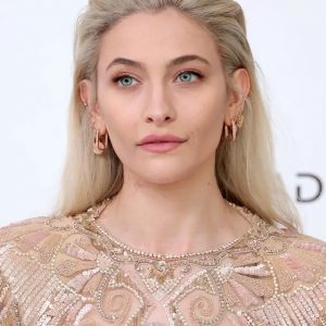 The Ghost of Neverland No More: How Michael Jackson’s Daughter Shattered the Family Curse in a Gown That Left Hollywood Gaspless