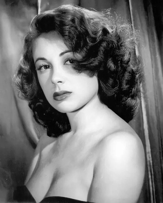The year 1939 is often cited as the greatest year in movie history, and Caren Marsh Doll was at its very epicenter. 