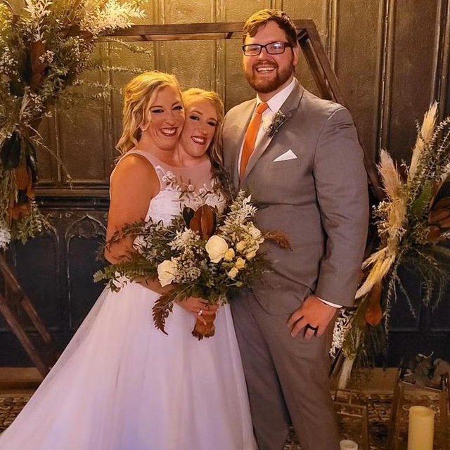 Abby had married Josh Bowling, a U.S. Army veteran and nurse, in 2021