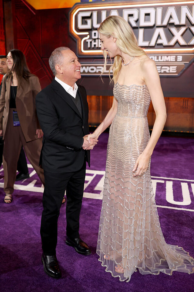 Elizabeth Debicki: The 6'3" Marvel Queen Who Embraces Her Graphic Stature