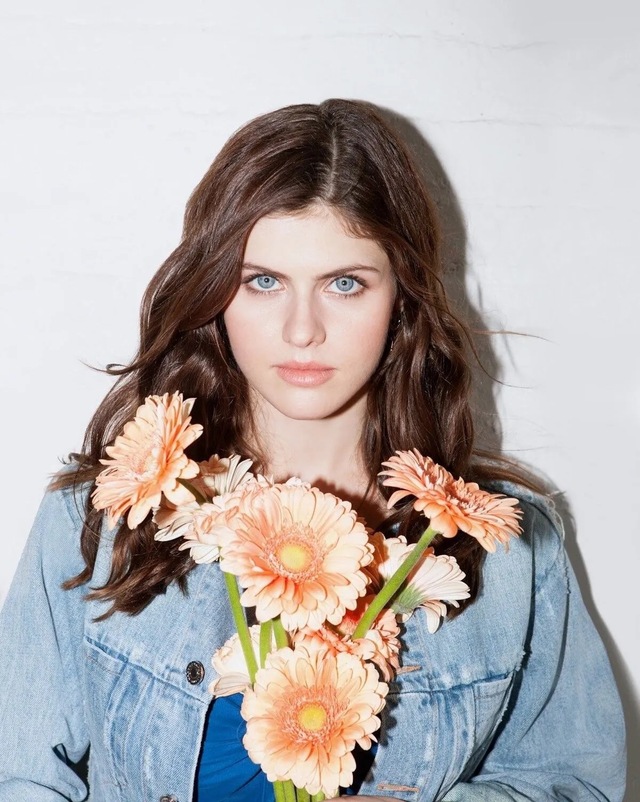 Alexandra Anna Daddario was born on March 16, 1986, into a world defined by legal briefs and political discourse