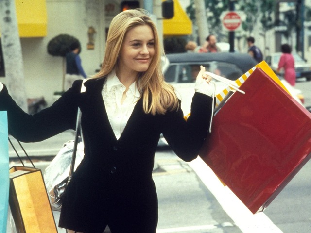It is impossible to discuss Clueless without mentioning the iconic wardrobe