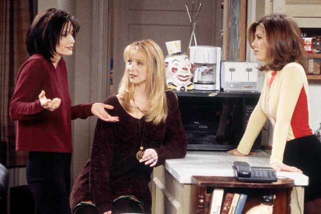 Kudrow recalled writers openly insulting the actresses, questioning their basic intelligence