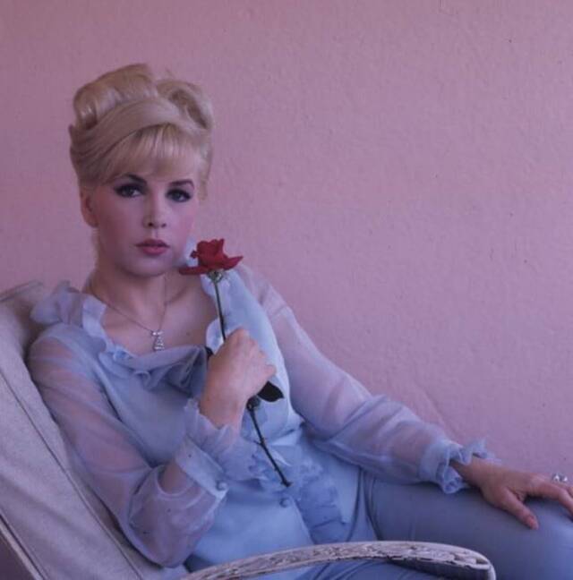 Raised in a humble and supportive household, her early years were defined by an inherent love for the performing arts, specifically acting and singing