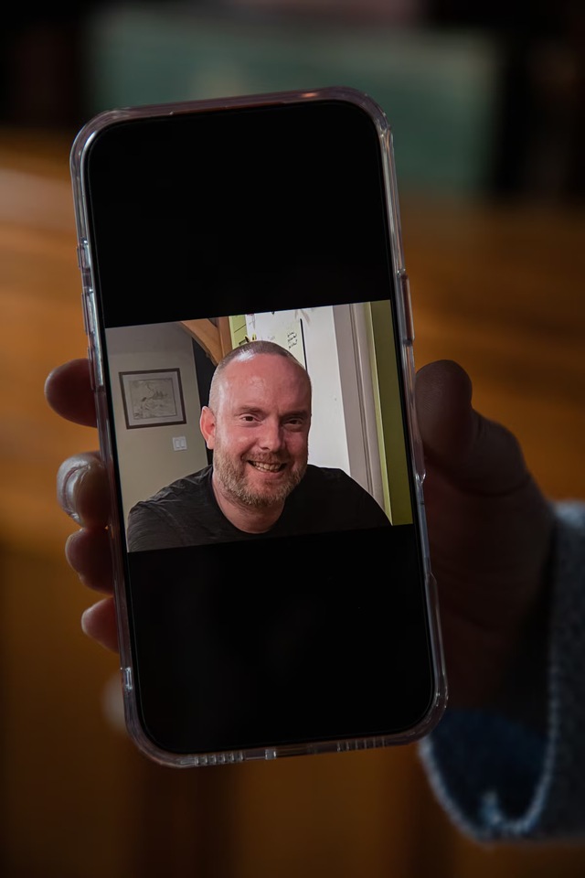 Thomas Dillon lived with his mother, and he was acutely aware that his immediate family completely disapproved of his decision to seek medical euthanasia