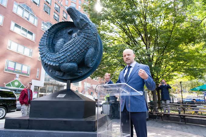 New sculpture celebrates the enduring myth of the NYC sewer alligator - The Washington Post